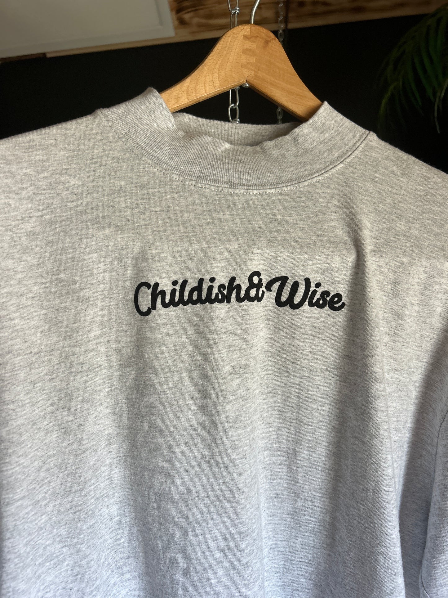 100% USA COTTON SHRINK-Free long sleeve tee