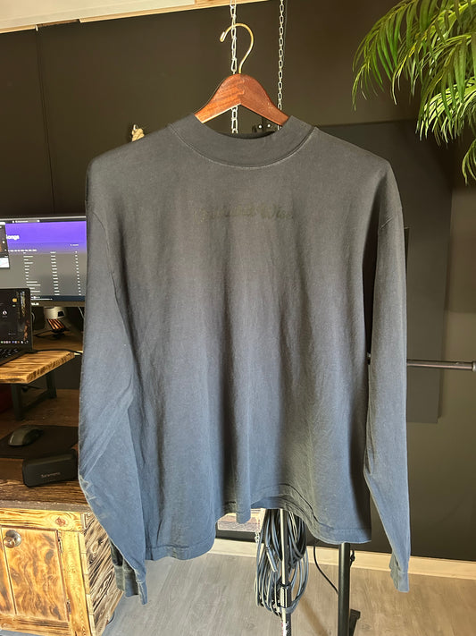 100% Shrink-free USA Cotton vintage black long-sleeve Tee